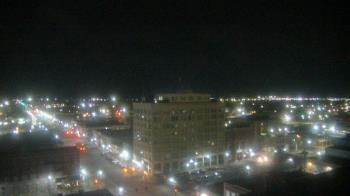 Weather camera view of First National Bank-Hutchinson.