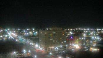 Weather camera view of First National Bank-Hutchinson.
