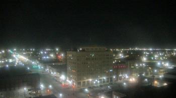 Weather camera view of First National Bank-Hutchinson.
