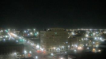 Weather camera view of First National Bank-Hutchinson.