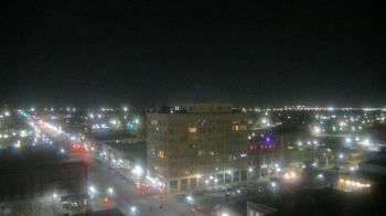 Weather camera view of First National Bank-Hutchinson.
