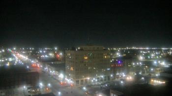 Weather camera view of First National Bank-Hutchinson.