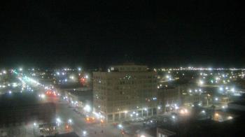 Weather camera view of First National Bank-Hutchinson.
