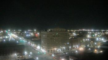 Weather camera view of First National Bank-Hutchinson.