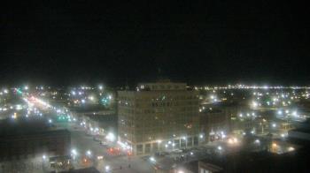 Weather camera view of First National Bank-Hutchinson.