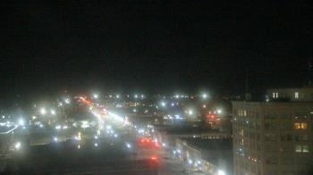 Weather camera view of First National Bank-Hutchinson.