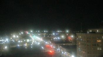 Weather camera view of First National Bank-Hutchinson.
