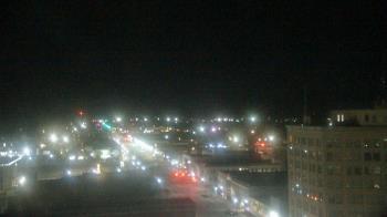 Weather camera view of First National Bank-Hutchinson.