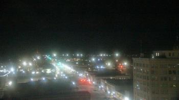 Weather camera view of First National Bank-Hutchinson.
