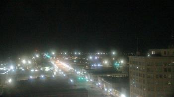 Weather camera view of First National Bank-Hutchinson.