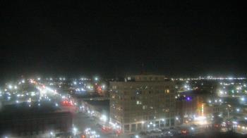 Weather camera view of First National Bank-Hutchinson.