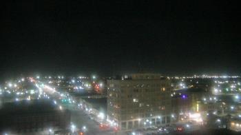 Weather camera view of First National Bank-Hutchinson.