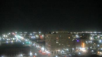 Weather camera view of First National Bank-Hutchinson.