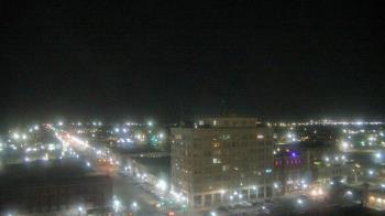 Weather camera view of First National Bank-Hutchinson.