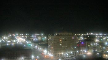 Weather camera view of First National Bank-Hutchinson.