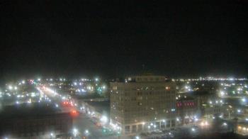 Weather camera view of First National Bank-Hutchinson.