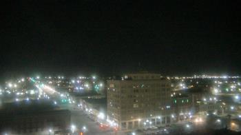 Weather camera view of First National Bank-Hutchinson.