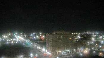 Weather camera view of First National Bank-Hutchinson.