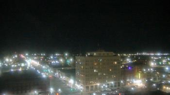 Weather camera view of First National Bank-Hutchinson.