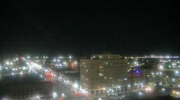 Weather camera view of First National Bank-Hutchinson.