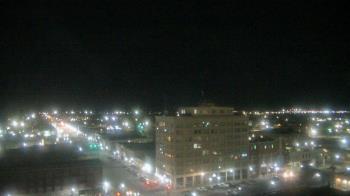 Weather camera view of First National Bank-Hutchinson.