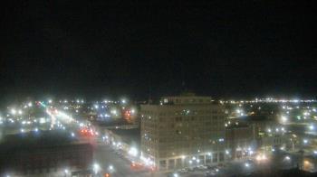 Weather camera view of First National Bank-Hutchinson.