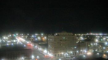 Weather camera view of First National Bank-Hutchinson.