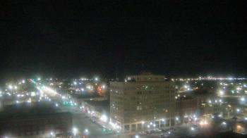 Weather camera view of First National Bank-Hutchinson.