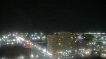 Weather camera view of First National Bank-Hutchinson.