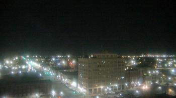 Weather camera view of First National Bank-Hutchinson.
