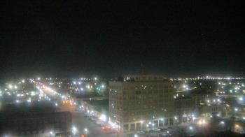 Weather camera view of First National Bank-Hutchinson.