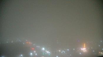 Weather camera view of First National Bank-Hutchinson.