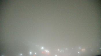 Weather camera view of First National Bank-Hutchinson.