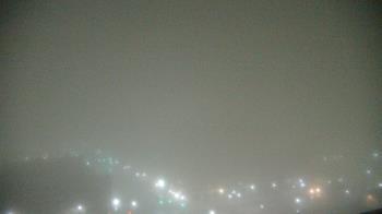 Weather camera view of First National Bank-Hutchinson.