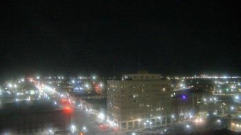 Weather camera view of First National Bank-Hutchinson.