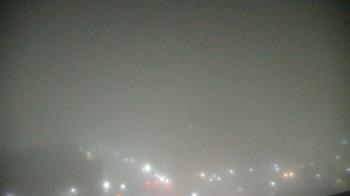 Weather camera view of First National Bank-Hutchinson.