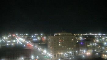 Weather camera view of First National Bank-Hutchinson.