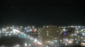 Weather camera view of First National Bank-Hutchinson.