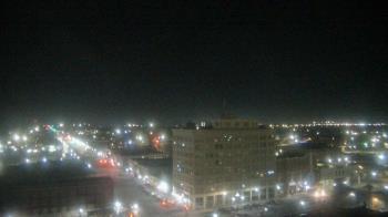 Weather camera view of First National Bank-Hutchinson.