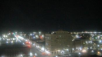 Weather camera view of First National Bank-Hutchinson.