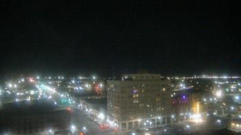 Weather camera view of First National Bank-Hutchinson.