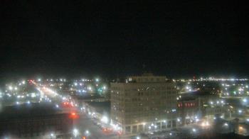 Weather camera view of First National Bank-Hutchinson.