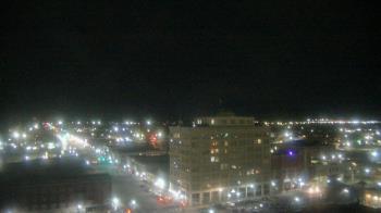 Weather camera view of First National Bank-Hutchinson.