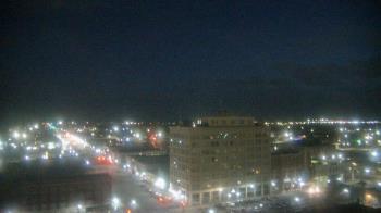 Weather camera view of First National Bank-Hutchinson.