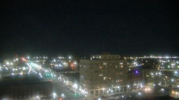 Weather camera view of First National Bank-Hutchinson.
