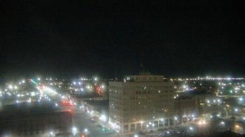 Weather camera view of First National Bank-Hutchinson.