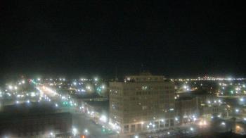 Weather camera view of First National Bank-Hutchinson.
