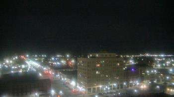 Weather camera view of First National Bank-Hutchinson.