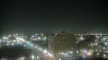 Weather camera view of First National Bank-Hutchinson.