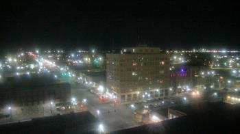 Weather camera view of First National Bank-Hutchinson.
